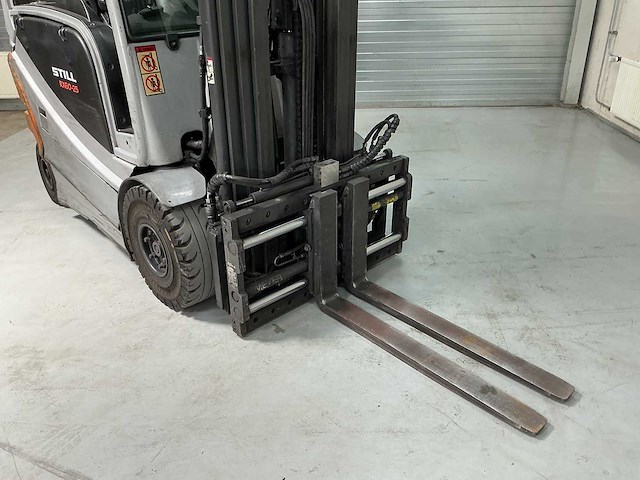 Still - rx60-25 - forklift trucks - 2013 - afbeelding 5 van  8