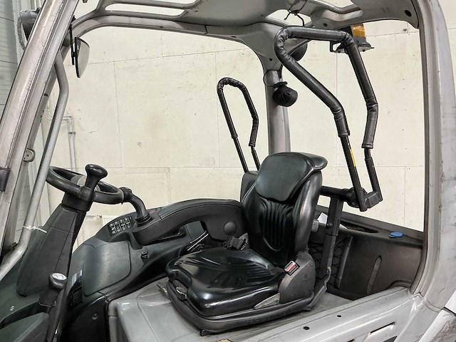 Still - rx60-25 - forklift trucks - 2013 - afbeelding 6 van  8