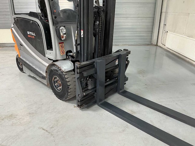 Still - rx60-25 - forklift trucks - 2014 - afbeelding 11 van  13