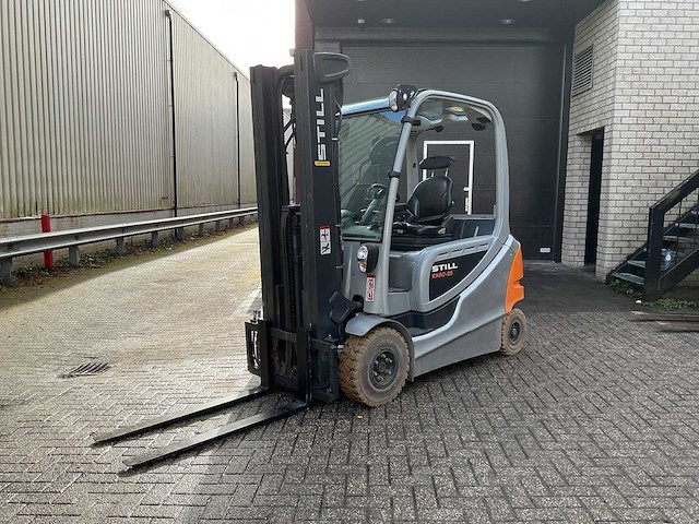 Still - rx60-25 - forklift trucks - 2015 - afbeelding 1 van  11