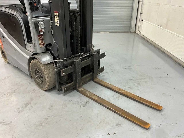 Still - rx60-25 - forklift trucks - 2015 - afbeelding 4 van  8