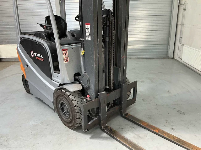 Still - rx60-25 - forklift trucks - 2016 - afbeelding 4 van  8