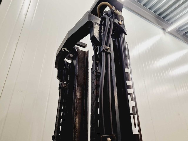 Still - rx60-25 - vorkheftruck - nieuwe side-shift en lepels - 4e functie - afbeelding 27 van  33