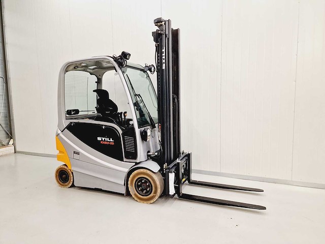 Still - rx60-25 - vorkheftruck - nieuwe side-shift en lepels - 4e functie - afbeelding 32 van  33