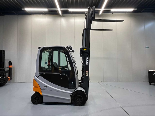 Still - rx60-25 - vorkheftruck triplex - siteshift - freelift - accu uit 2021 - gesloten cabine - airco - afbeelding 8 van  21