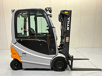 Still - rx60-25 - vorkheftruck triplex - siteshift - freelift - accu uit 2021 - gesloten cabine - airco - afbeelding 16 van  21