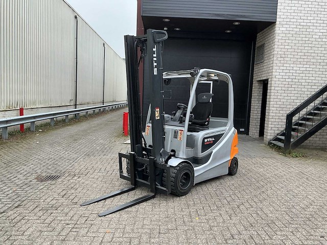 Still - rx60-35 - forklift trucks - 2016 - afbeelding 1 van  11