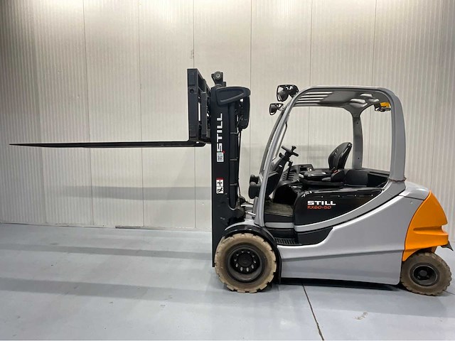 Still 5000kg- rx60-50 - vorkheftruck triplex - vorkenversteller - sideshift - freelift - accu 2015 met maar 1121 uur - afbeelding 9 van  24
