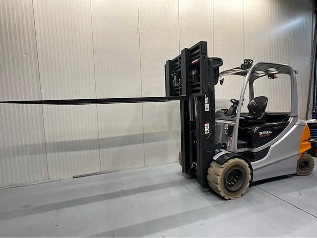 Still 5000kg- rx60-50 - vorkheftruck triplex - vorkenversteller - sideshift - freelift - accu 2015 met maar 1121 uur - afbeelding 12 van  24