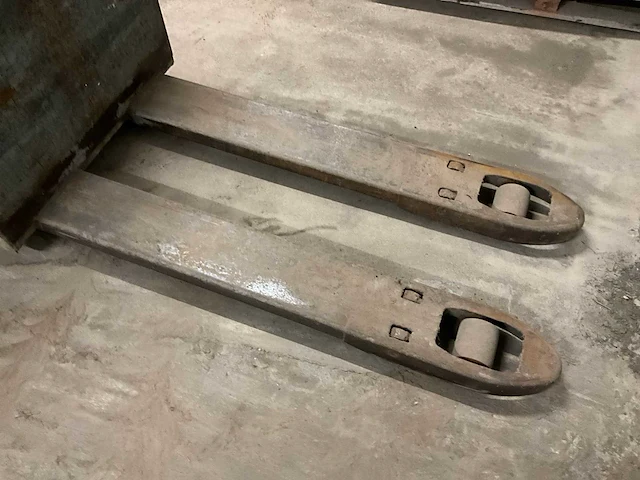 Still elektrische palletwagen - afbeelding 2 van  5