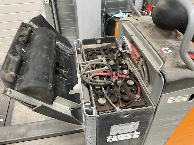 Still exu-s 24 elektrische mee-rijd palletwagen - afbeelding 5 van  8