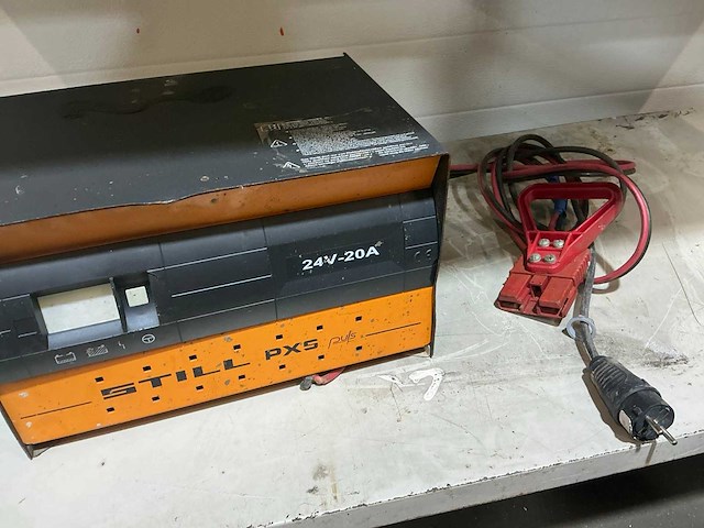 Still px5 acculader - afbeelding 2 van  4