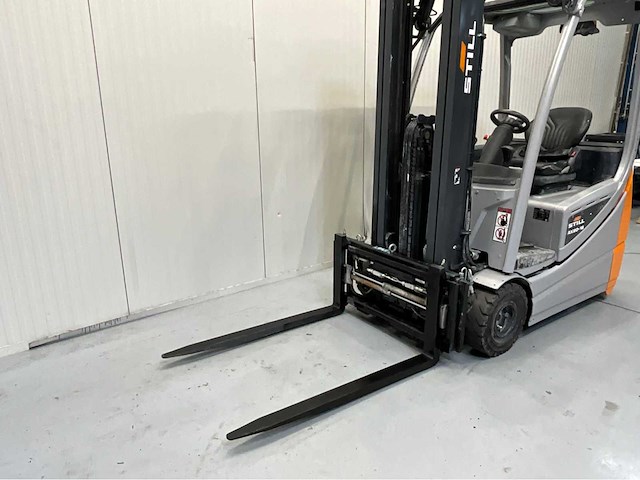 Still rx20-16 - vorkheftruck triplex - vorkenversteller - freelift - sideshift - 2700 uur - 2019 - 5,0m - afbeelding 18 van  18