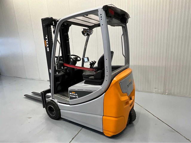 Still rx20-18 - vorkheftruck - triplex - freelift - sideshift - 4892 uur - afbeelding 15 van  20