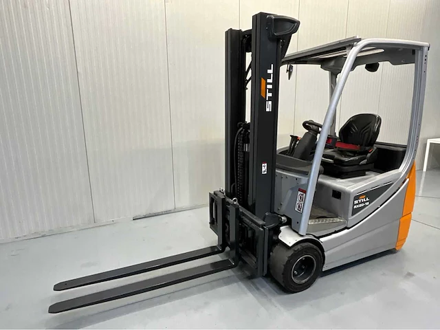 Still rx20-18 - vorkheftruck - triplex - freelift - sideshift - 4892 uur - afbeelding 1 van  20