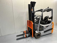 Still rx20-20 - vorkheftruck triplex - sideshift - freelift - acculader - 2020 - redline zijkant - bluespot - afbeelding 1 van  22