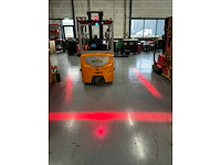 Still rx20-20 - vorkheftruck triplex - sideshift - freelift - acculader - 2020 - redline zijkant - bluespot - afbeelding 18 van  22