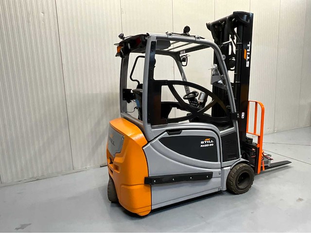 Still rx20-20 - vorkheftruck triplex - sideshift - freelift - acculader - 2020 - redline zijkant - bluespot - afbeelding 19 van  22