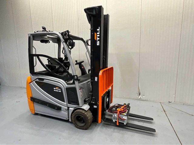 Still rx20-20 - vorkheftruck triplex - sideshift - freelift - acculader - 2020 - redline zijkant - bluespot - afbeelding 22 van  22