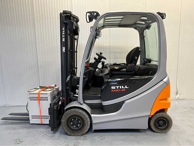 Still rx60-25 - vorkheftruck triplex - vorkensteller - freelift - sideshift- acculader - afbeelding 13 van  19