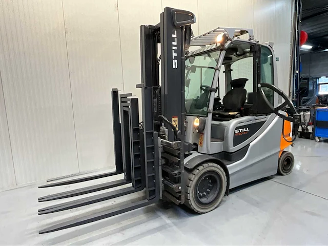 Still rx60-40 vorkheftruck- triplex - vorkensteller - freelift - sideshift - afbeelding 18 van  20