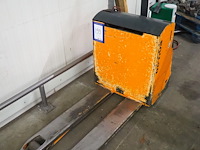 Still - afbeelding 1 van  13