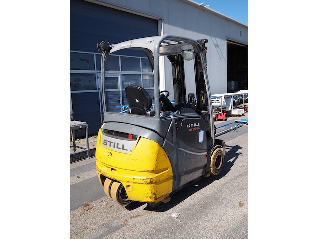 Still - afbeelding 1 van  12