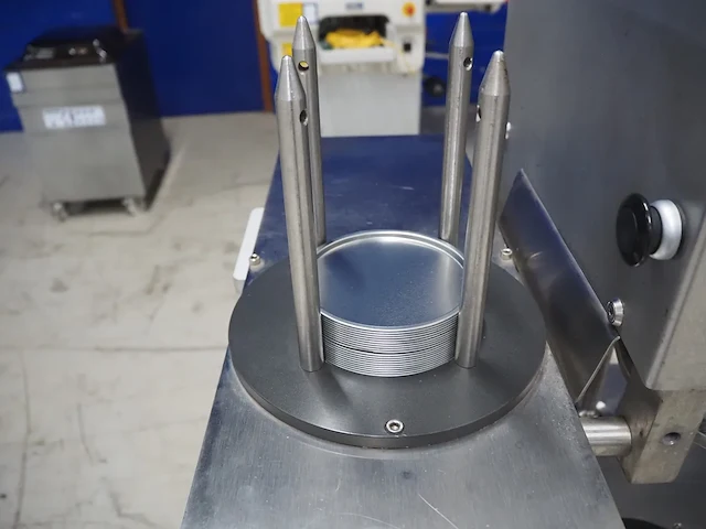 Stiller gmbh - afbeelding 3 van  12