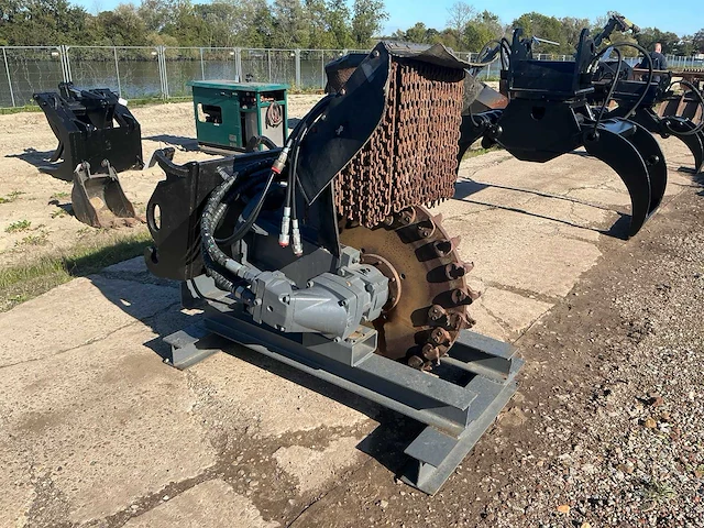 Stobbenfrees voor graafmachine“cw30” - afbeelding 3 van  10
