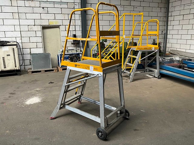 Stockmaster tracker verrijdbare trap - afbeelding 1 van  4