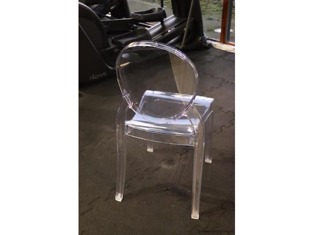 Stoel en tafel - 44x44x42cm / 43x40cm - afbeelding 3 van  3