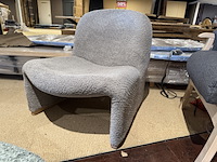 Stoel, grijs - afbeelding 1 van  3