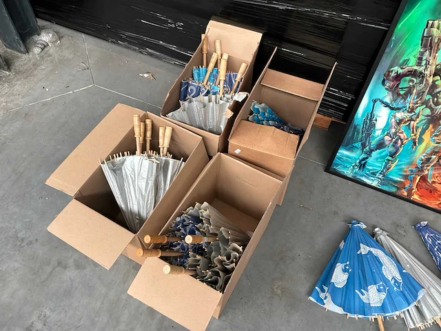 Stoel met kussens en accessoires - afbeelding 4 van  17