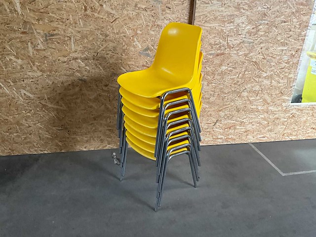 Stoel stapelbaar (8x) - afbeelding 1 van  3