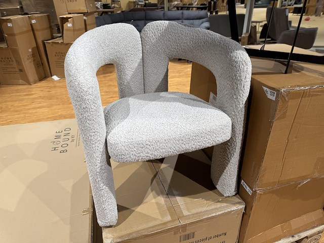 Stoel, zand bouclé stof, design - afbeelding 2 van  3