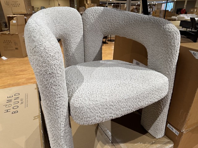 Stoel, zand bouclé stof, design - afbeelding 2 van  3