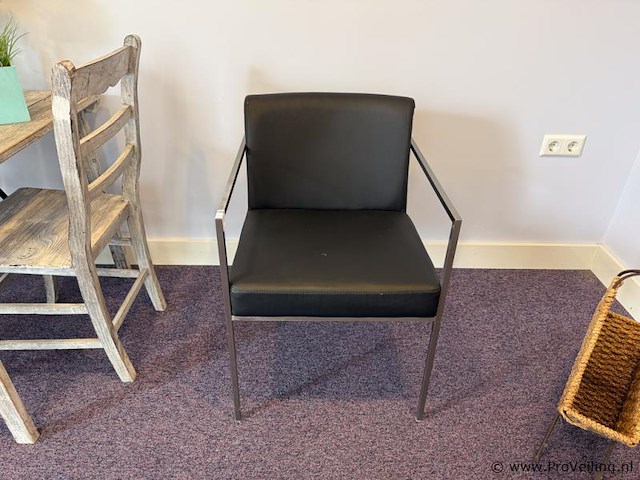 Stoel - afbeelding 1 van  1