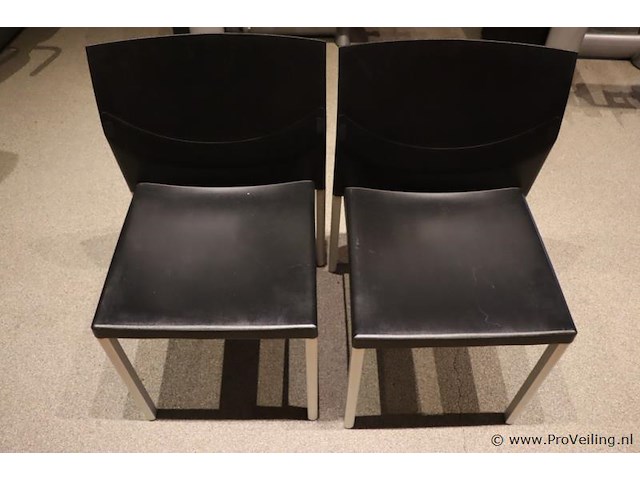 Stoelen - 2 stuks - afbeelding 1 van  4