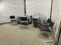 Stoelen (26x) - afbeelding 1 van  8