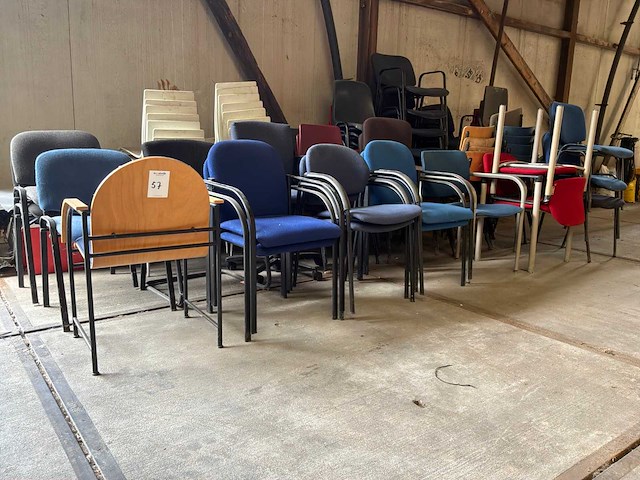 Stoelen (83x) - afbeelding 1 van  5