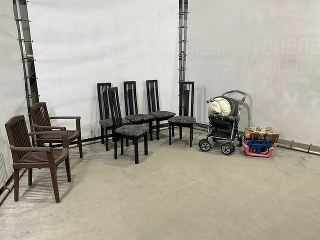 Stoelen en diversen - afbeelding 2 van  7