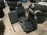 Stoelen land rover defender - afbeelding 1 van  3