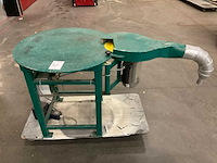 Stoelpoten zaagmachine