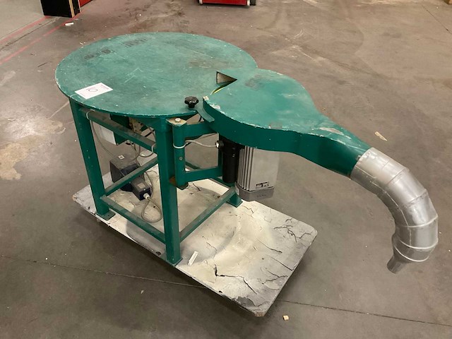 Stoelpoten zaagmachine - afbeelding 3 van  7