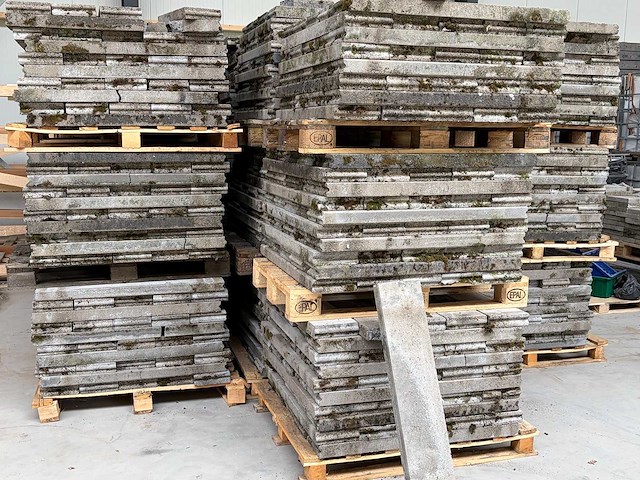 Stoepband - opsluitband - balast t.b.v. onderconstructie zonnepanelen (1600x) - afbeelding 6 van  6