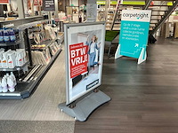 Stoepbord met 1 vlag - afbeelding 1 van  3