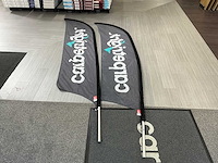 Stoepbord met 2 vlaggen - afbeelding 2 van  2