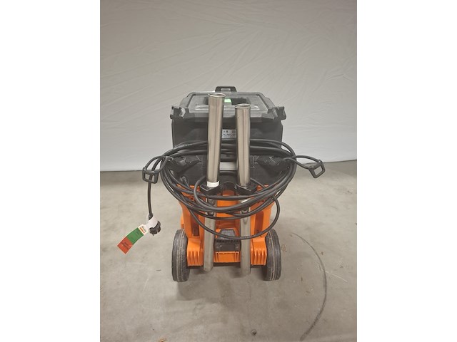 Stof-/waterzuiger - 45l - 230v kärcher, nt40/1 tact l, bouwjaar 2021 - afbeelding 3 van  5