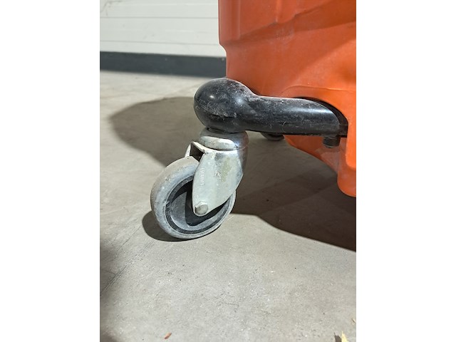 Stof-/waterzuiger - 45l - 230v kärcher, nt45/1 tact, bouwjaar 2012 - afbeelding 11 van  12