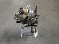 Stoffensnijmachine consew cloth cutting machine model 616